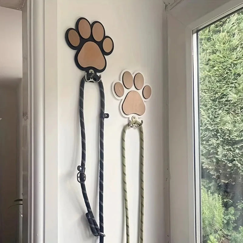 Porte-laisse mural en bois motif empreinte de patte