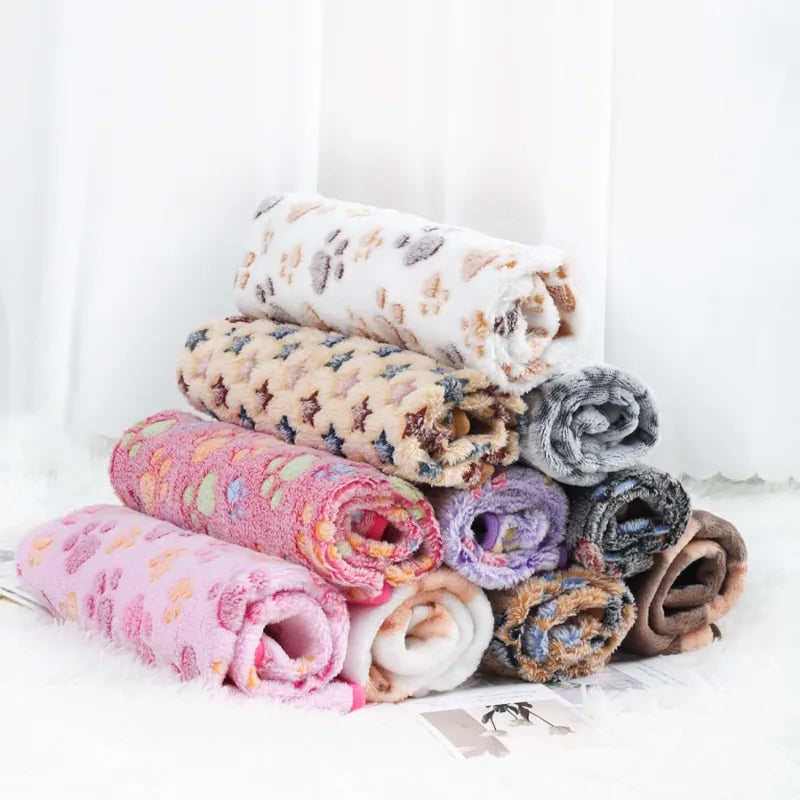 Couverture Douce en Flanelle pour Chien - Motif Pattes, Chaude et Confortable